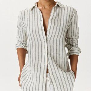 Quince 100% linen shirt -- size M, new!